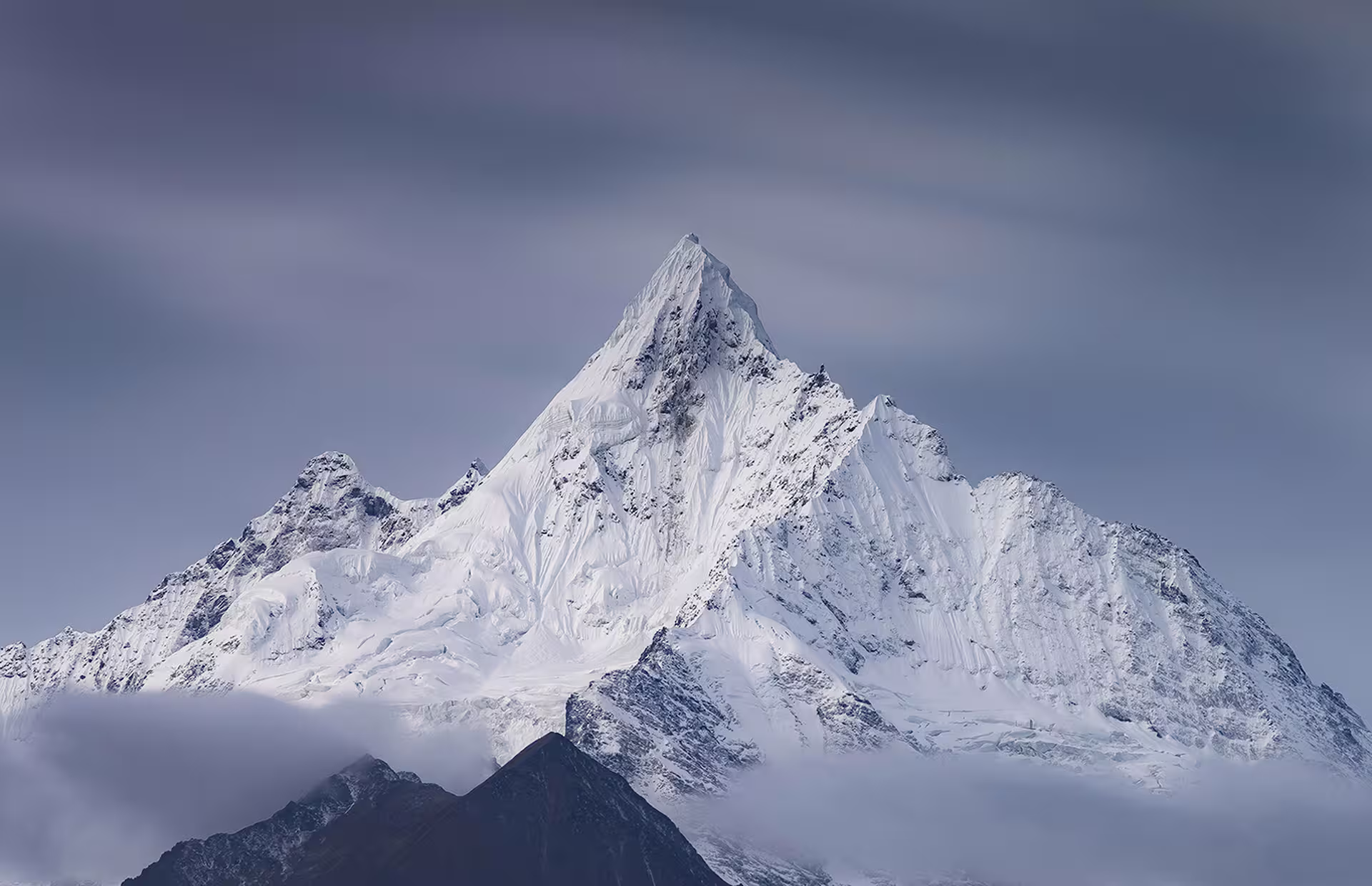 Step 12: Bilateral Drilling — Everest amulet craftsmanship process
