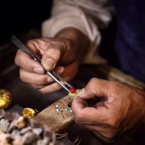 Step 1: Material Selection — Everest amulet craftsmanship process